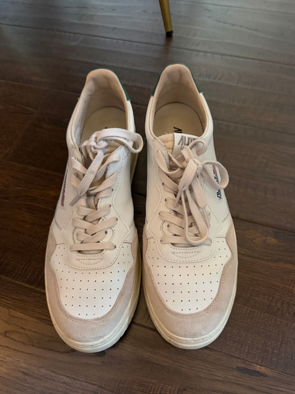 Autry men’s medalist sneaker